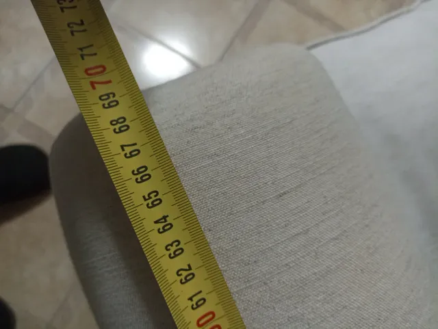 Sillón de lino beige