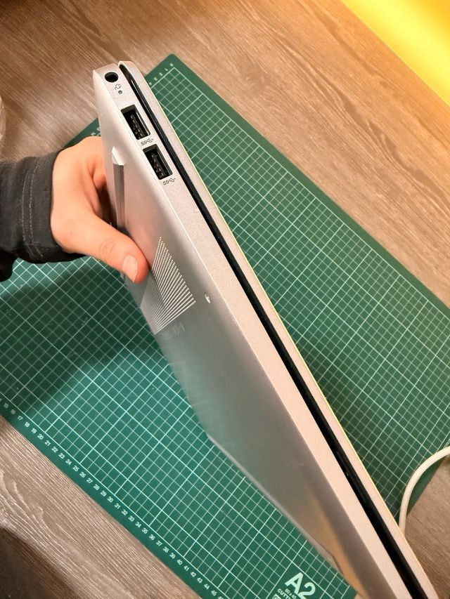 Portátil HP i5-1155G7 16GB RAM 512GB SSD