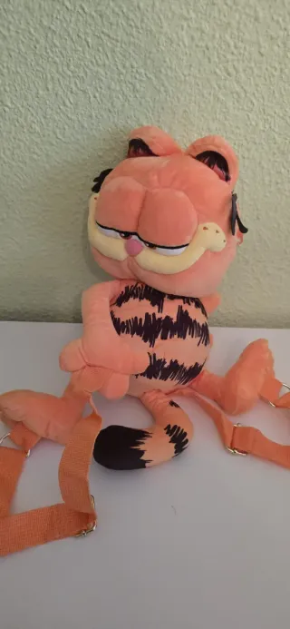 Mochila Garfield Naranja y Negra