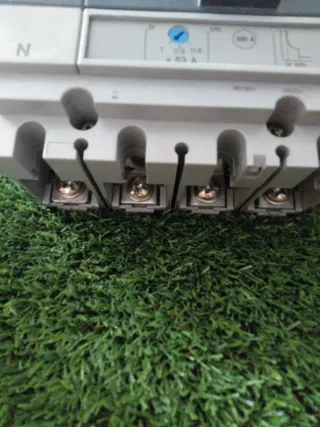 Merlin Gerin NS100N Interruptor Automático