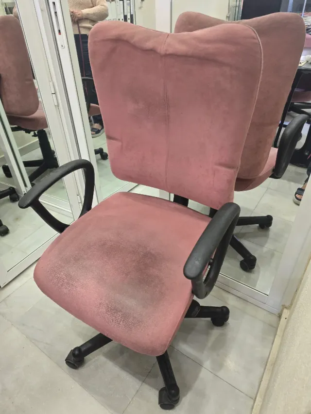 2 Sillas de Oficina Ergonómicas con Ruedas
