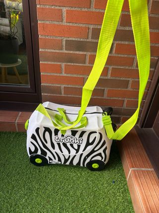 Maleta Trunki de vaca poco uso.