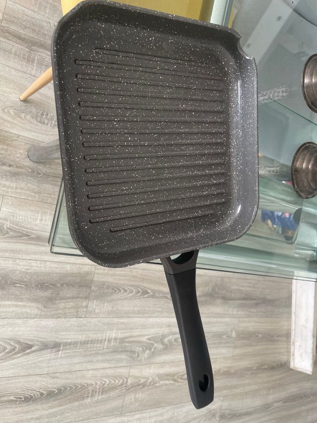 Sartén Grill Cuadrada 28x28 cm