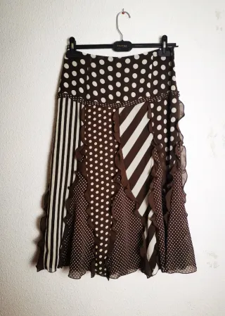 Falda midi estampada lunares y rayas