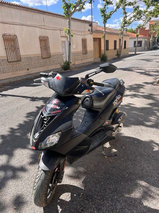 Aprilia SR 50 factory