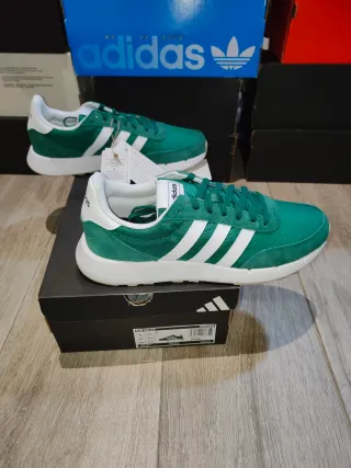 Adidas Run 60s 2.0 Talla 44 sin estrenar