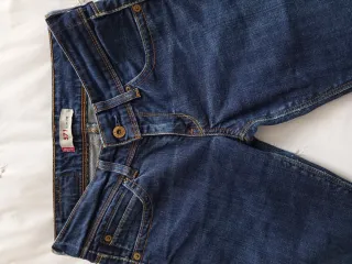 Jeans Levi's niña talla 27x 32