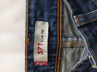 Jeans Levi's niña talla 27x 32