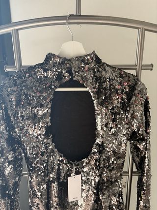 Vestido lentejuelas plateado mujer