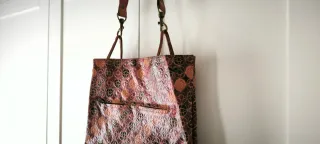 Bolso vintage cuero repujado