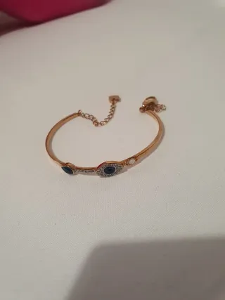 Relojes y pulseras Guess y Pandora