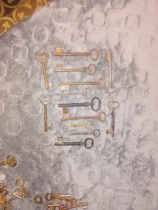 Set di chiavi antiche