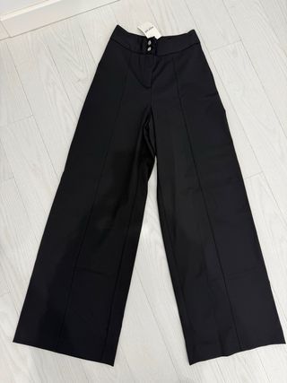Pantalones negros de vestir