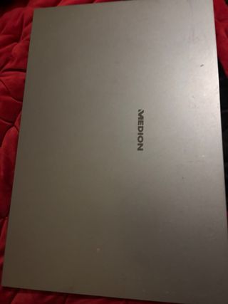 Portátil Medion E15423