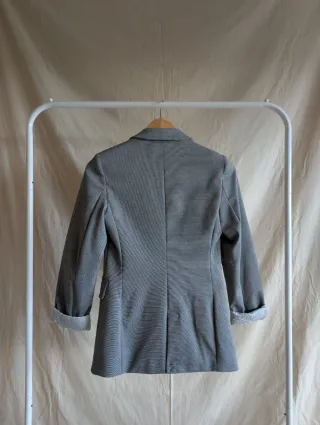 Americana blazer gris Stradivarius Talla XS