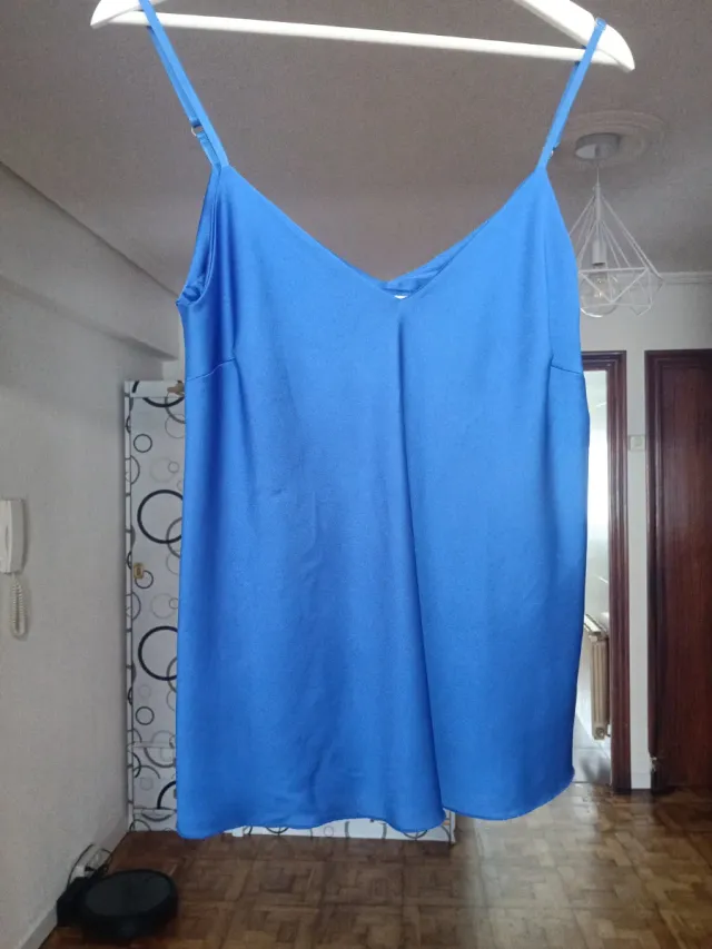 Camiseta azul tirantes