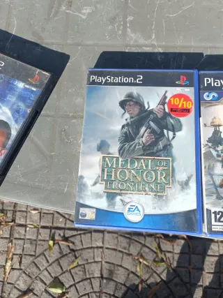 Lotto 3 Giochi PS2: WWF, Medal of Honor