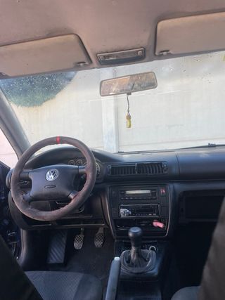 Volkswagen Passat 2003