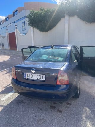 Volkswagen Passat 2003