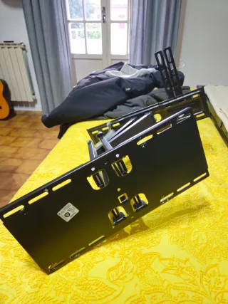 Supporto TV a muro nero