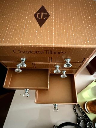 Joyero Charlotte Tilbury Marrón Dorado