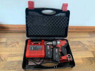 Trapano a percussione Milwaukee M18