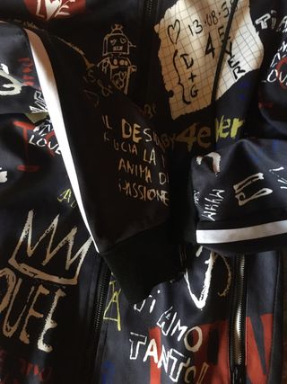 Giacca uomo con stampa grafica