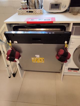 Lavavajillas AEG ComfortLift integrable (84x60 cm)