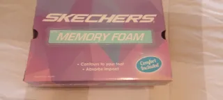 Skechers Memory Foam Beige y Rosas