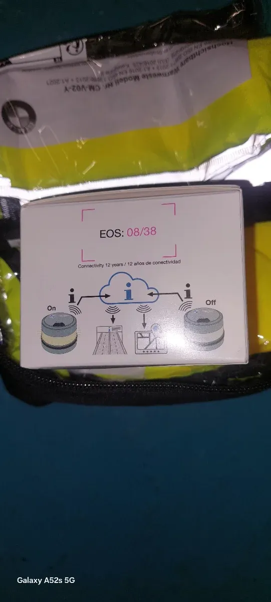 Baliza luminosa V16 GPS homologada por la DGT.