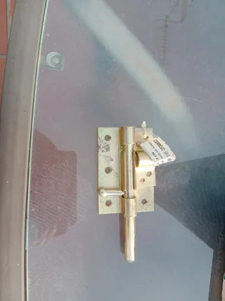 Cerrojo de seguridad metálico