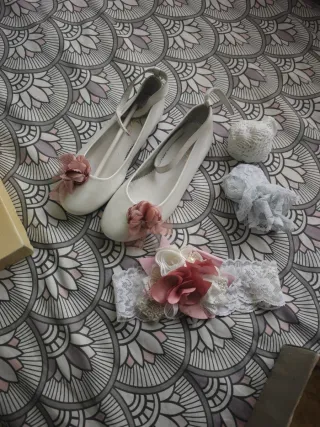 Zapatos comunión, guantes y calcetines