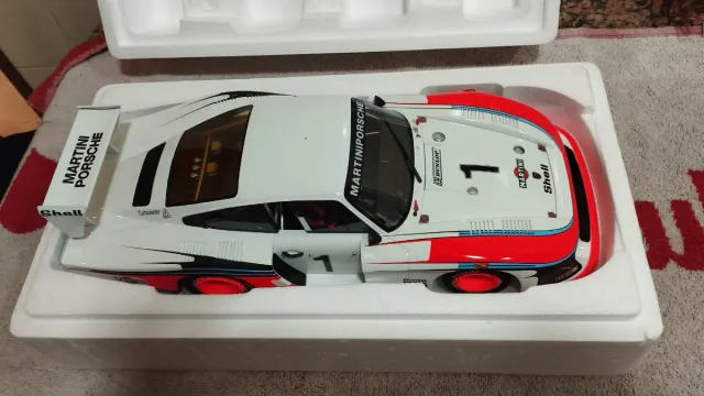 Porsche 935 Escala 1/12 Martini Racing