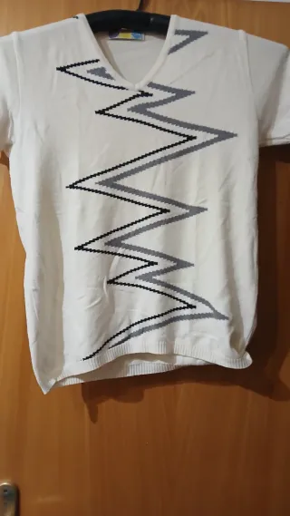 Camiseta PAG V-Neck Zigzag