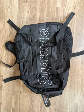 Mochila Supreme Negra