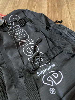 Mochila Supreme Negra