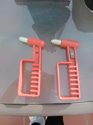 2 Martillos de seguridad para coche