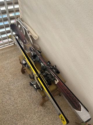 Esquís Salomon y Fischer