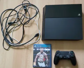 PS4 (PlayStation 4) Negra con Mando + Juego UFC 3
