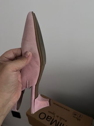 Zapatos salón ante rosa destalonados