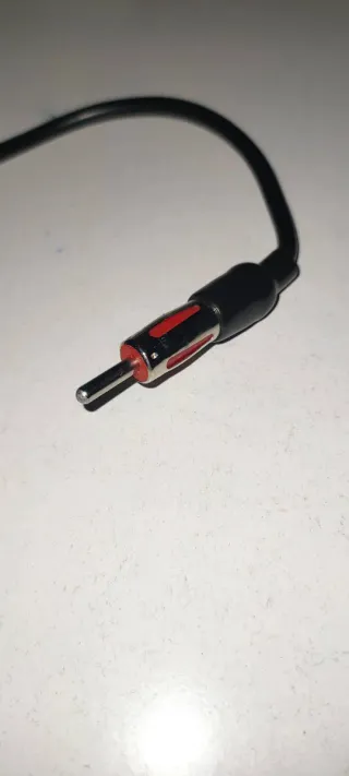 Adaptador Antena Coche ISO a DIN