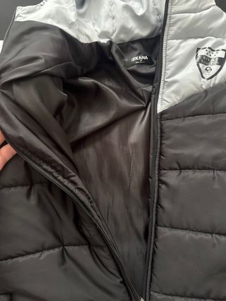 Chaquetón de invierno RFC gris y negro