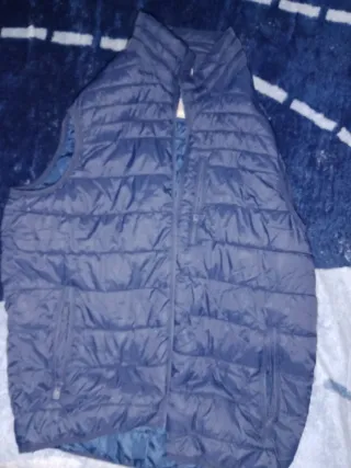 Chaleco acolchado azul