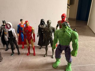 Lote 12 Figuras 30cm Marvel/DC