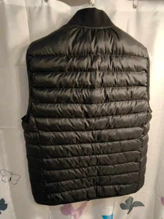 Chaleco acolchado Lacoste negro