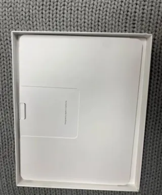 Magic Keyboard Apple 12.9 Blanco