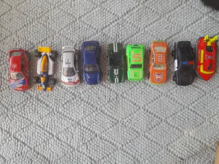Carros de Brinquedo Diversos
