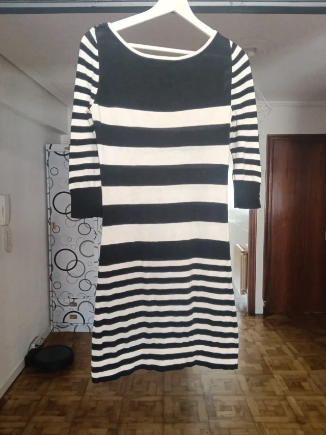 Vestido corto rayas manga media