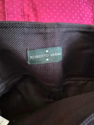 Lote 2 faldas beige y marrón.