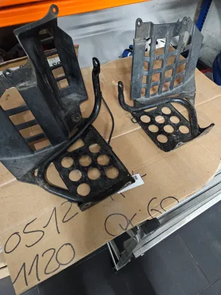 Calcanhares Yamaha Banshee